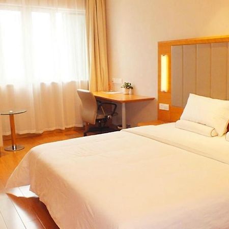 Ji Hotel Changsha Helong Stadium Exterior photo